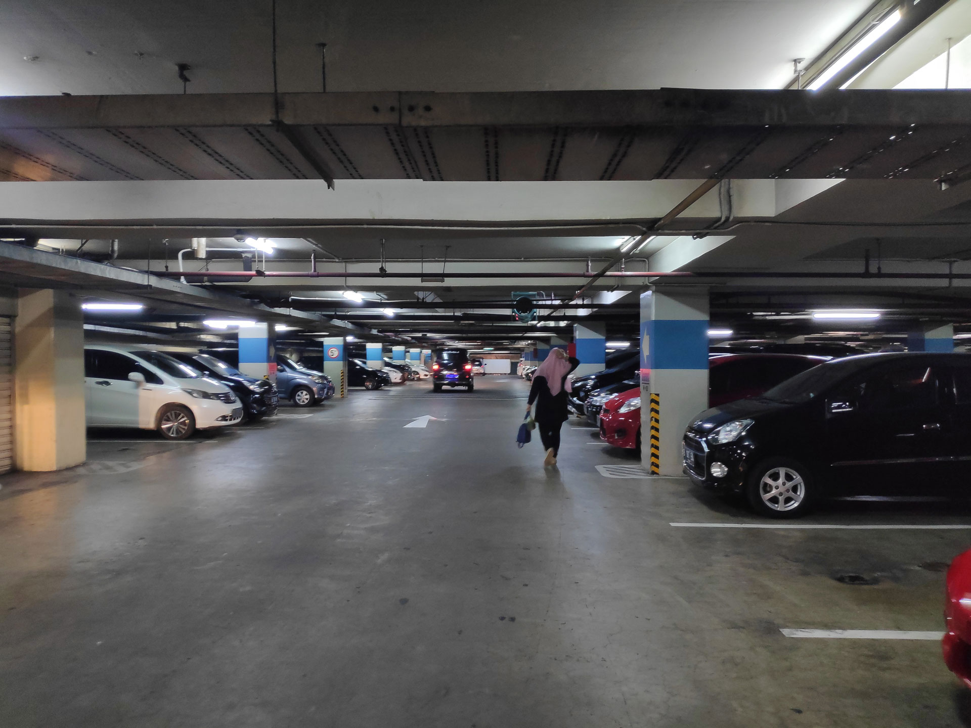 Açık-Kapalı Otopark Alanlarının Asfaltlanması